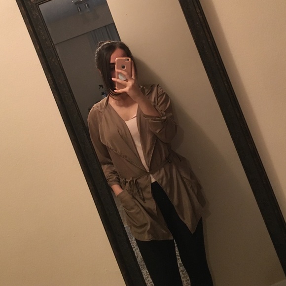 Cardigan - Picture 4 of 4